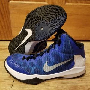 Nike Zoom Without a Doubt: Size 11
